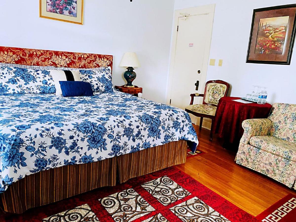Acacia Bed & Breakfast Ніагара-Фоллс Екстер'єр фото
